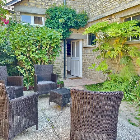 L'orangerie Des Ursulines Bayeux