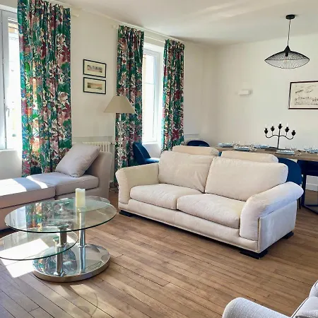 L'orangerie Des Ursulines Bayeux